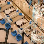 Serenity Queen Hotel